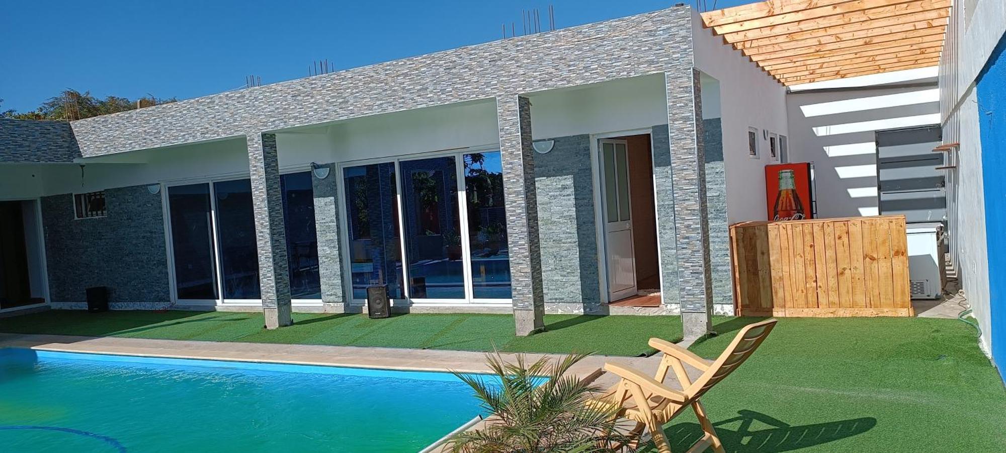 Vila Residencia Aguia Praia Exteriér fotografie