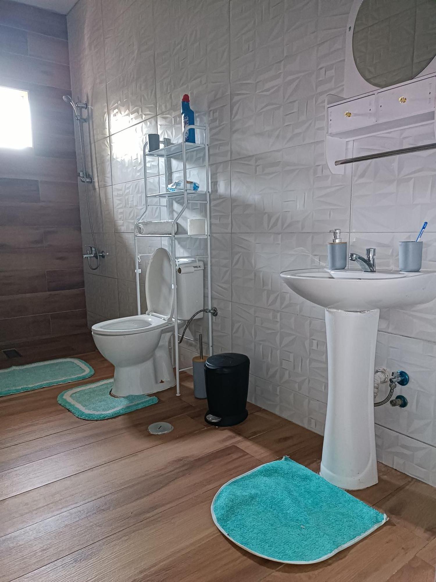 Vila Residencia Aguia Praia Exteriér fotografie